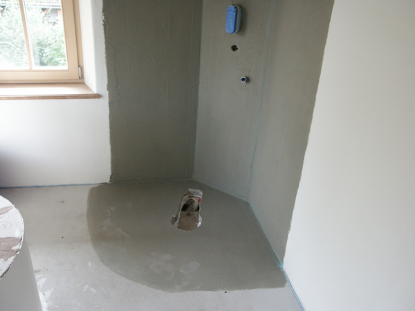 Duschwanne mit spezieller Eckl&ouml;sung